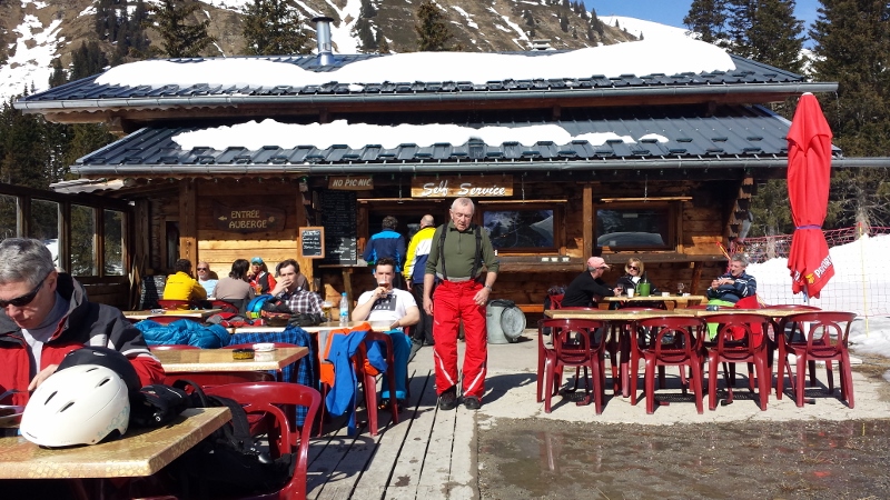 20150317_143404 (800x450)